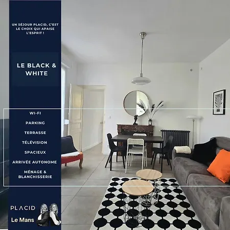 Le B & W - Parking - Terrasse - Wifi - Spacieux Penzion 3*